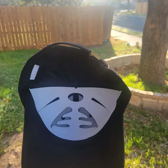 K-Embroidered Black Cap - Picture 5 of 5